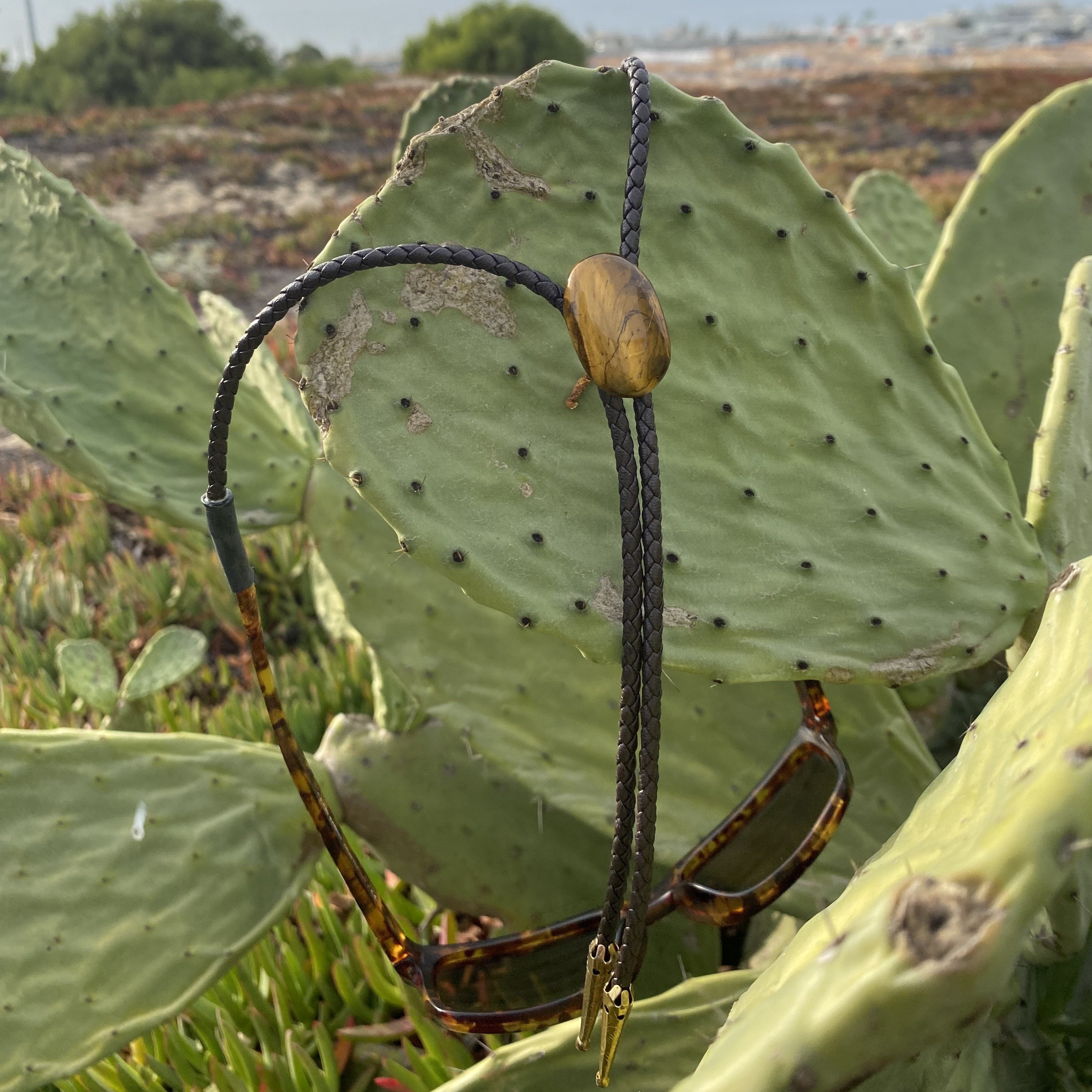 Burt Brolos Tiger Eye Brolo Reversible Sunglasses Strap | Burt Brolos