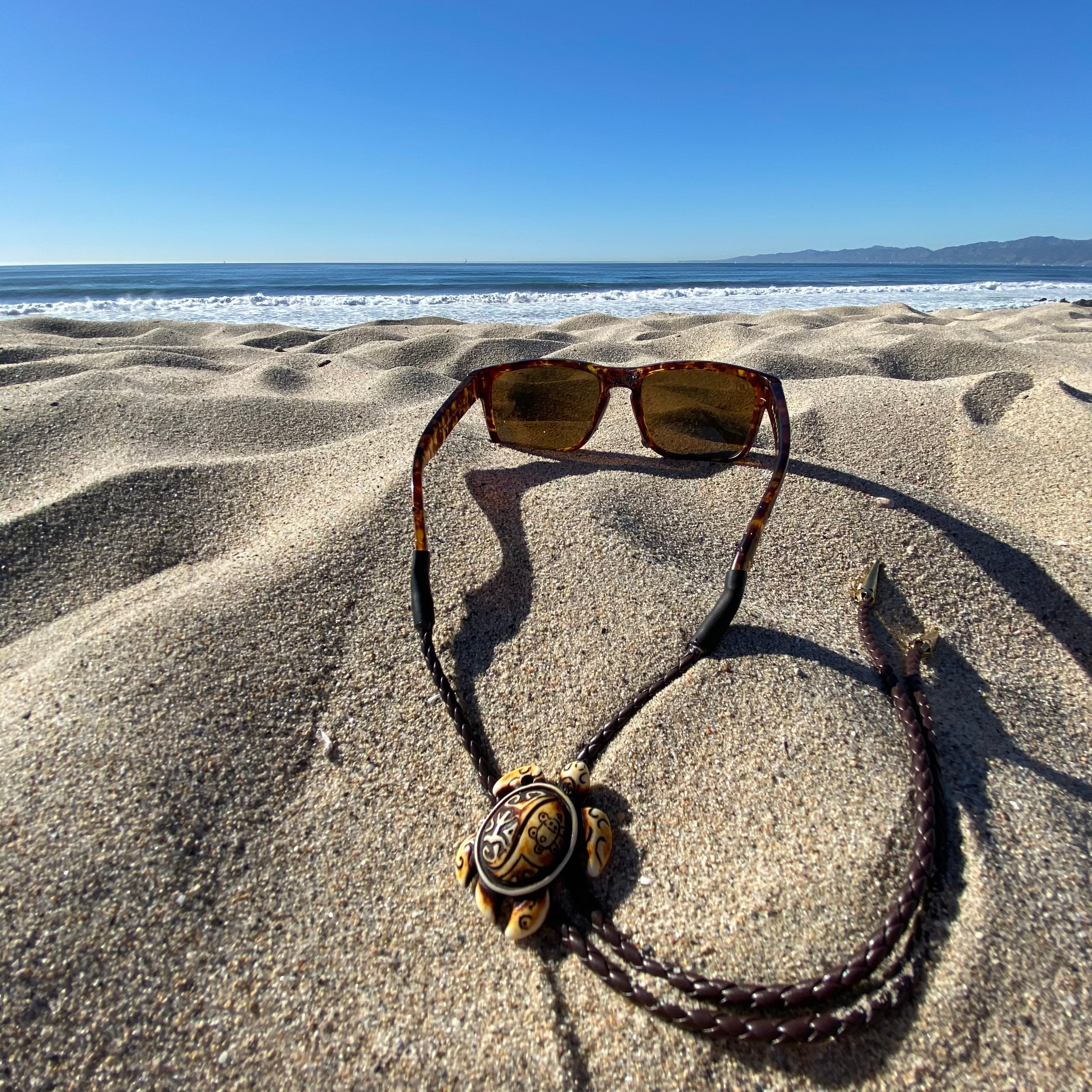 Burt Brolos Turtle Wins the Race Brolo Reversible Glasses Cord | Burt Brolos