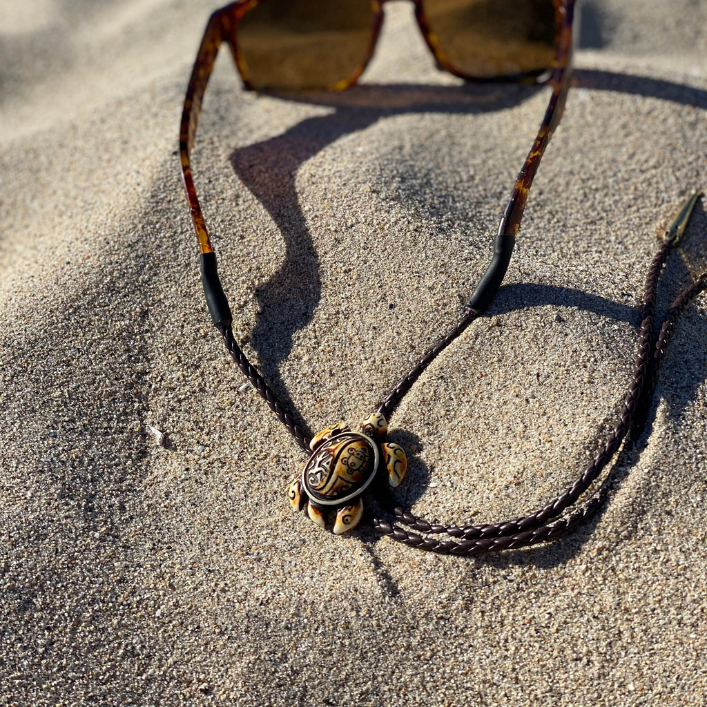 Burt Brolos Turtle Wins the Race Brolo Reversible Glasses Cord | Burt Brolos
