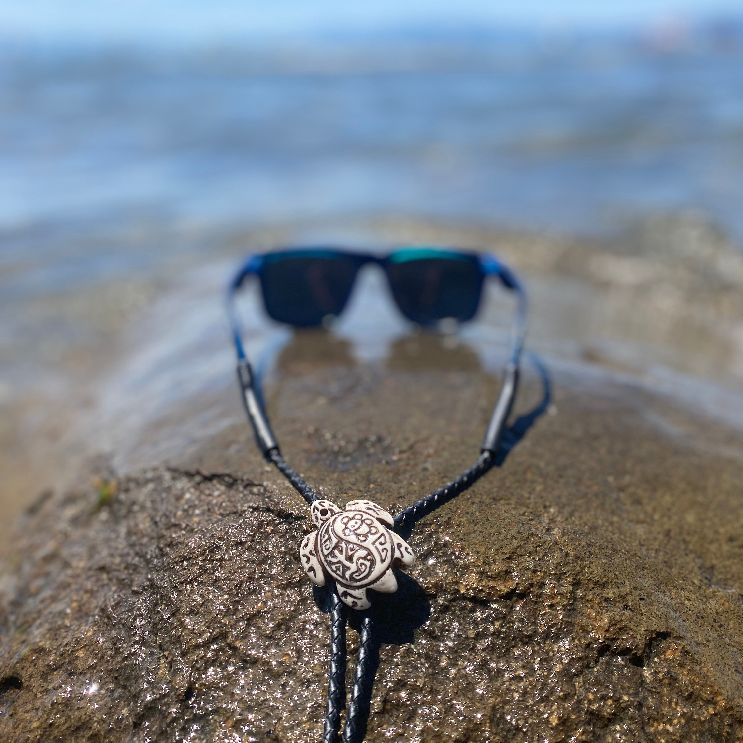 Burt Brolos Turtle Wins the Race Brolo Reversible Glasses Cord | Burt Brolos