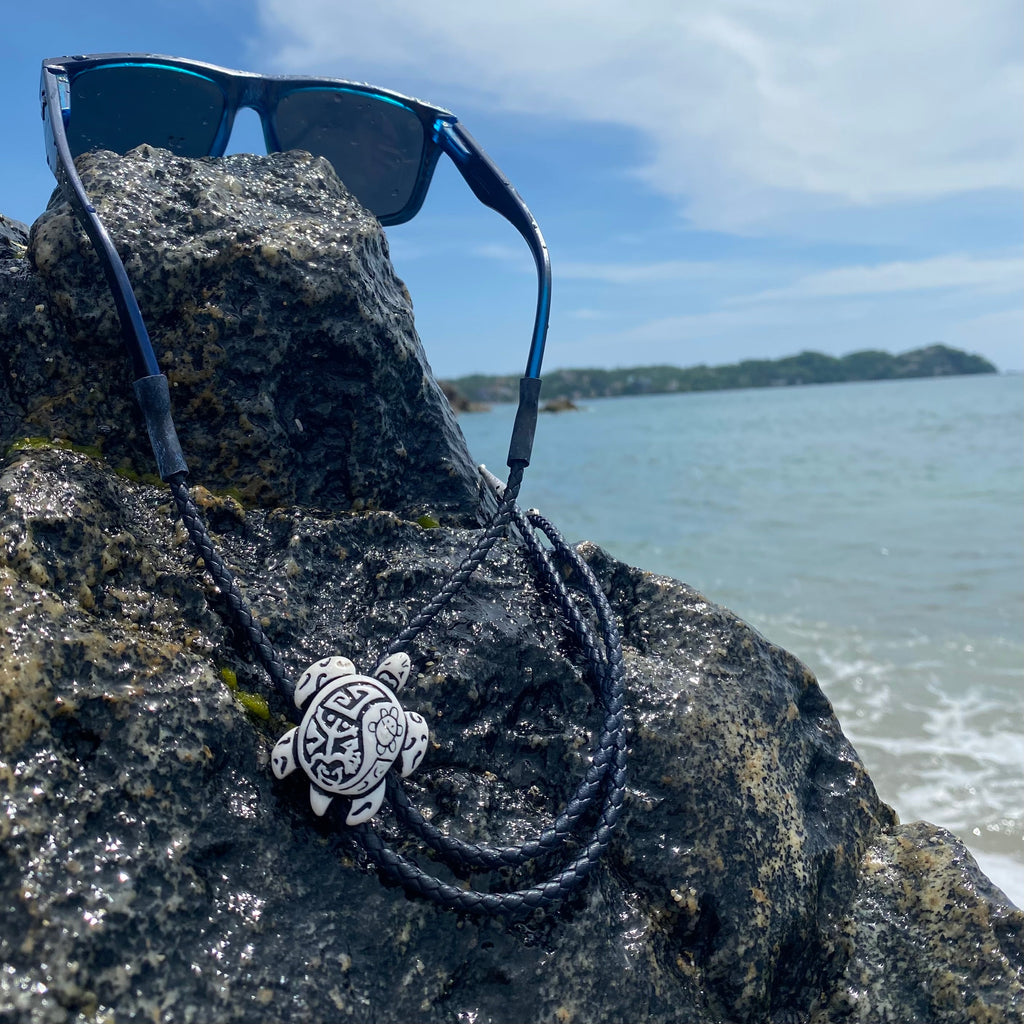 Burt Brolos Turtle Wins the Race Brolo Reversible Glasses Cord | Burt Brolos